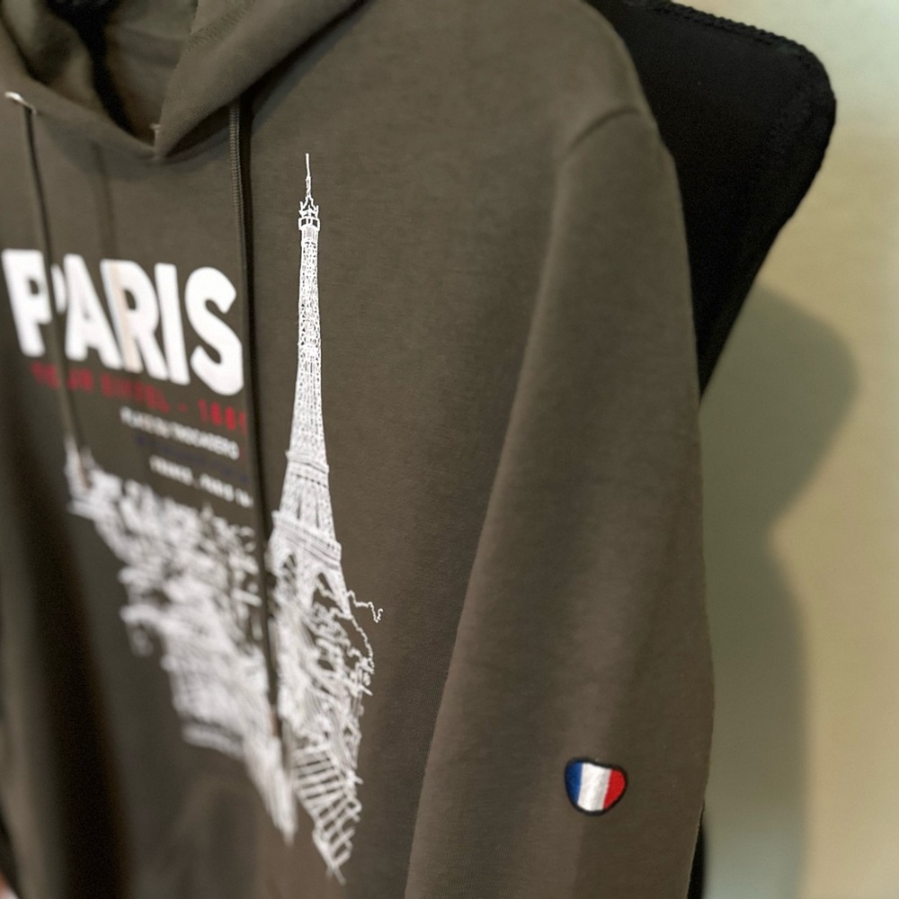 Glam‎ Olive Paris Graphic Hoodie. Unisex. Size Medium. New with tag. - Picture 9 of 14
